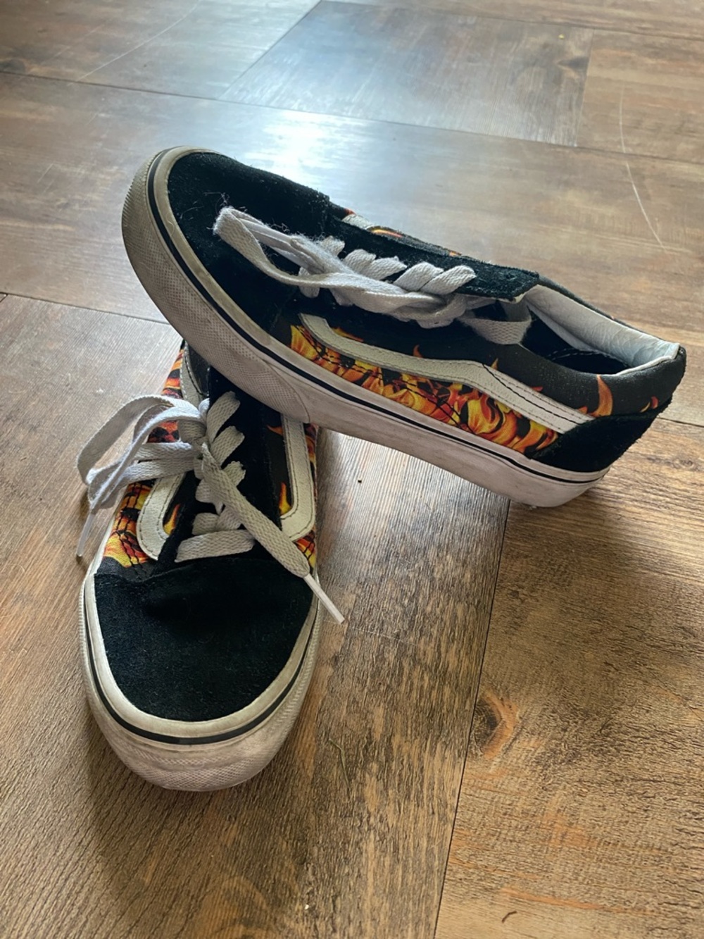 Vans Kids Black Low-Top Sneakers with Flame Print